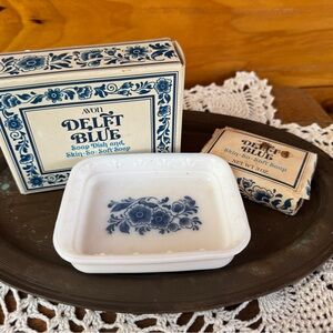 Avon Delft Blue Ceramic Soap Dish with Blue Floral Bar Soap